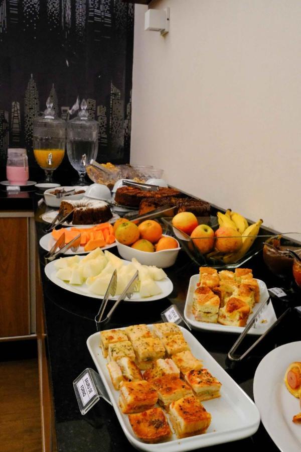 Goldmen Business Cianorte Hotel Екстериор снимка