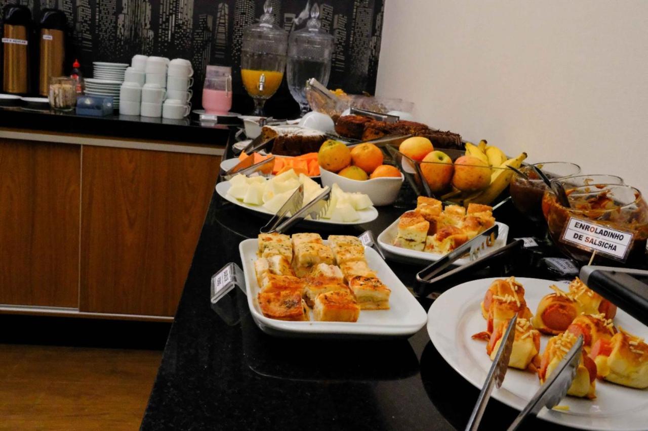 Goldmen Business Cianorte Hotel Екстериор снимка